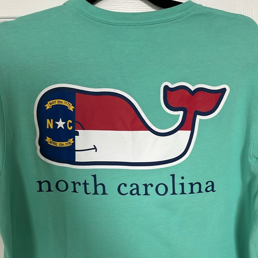 Vineyard vines short sleeve tee